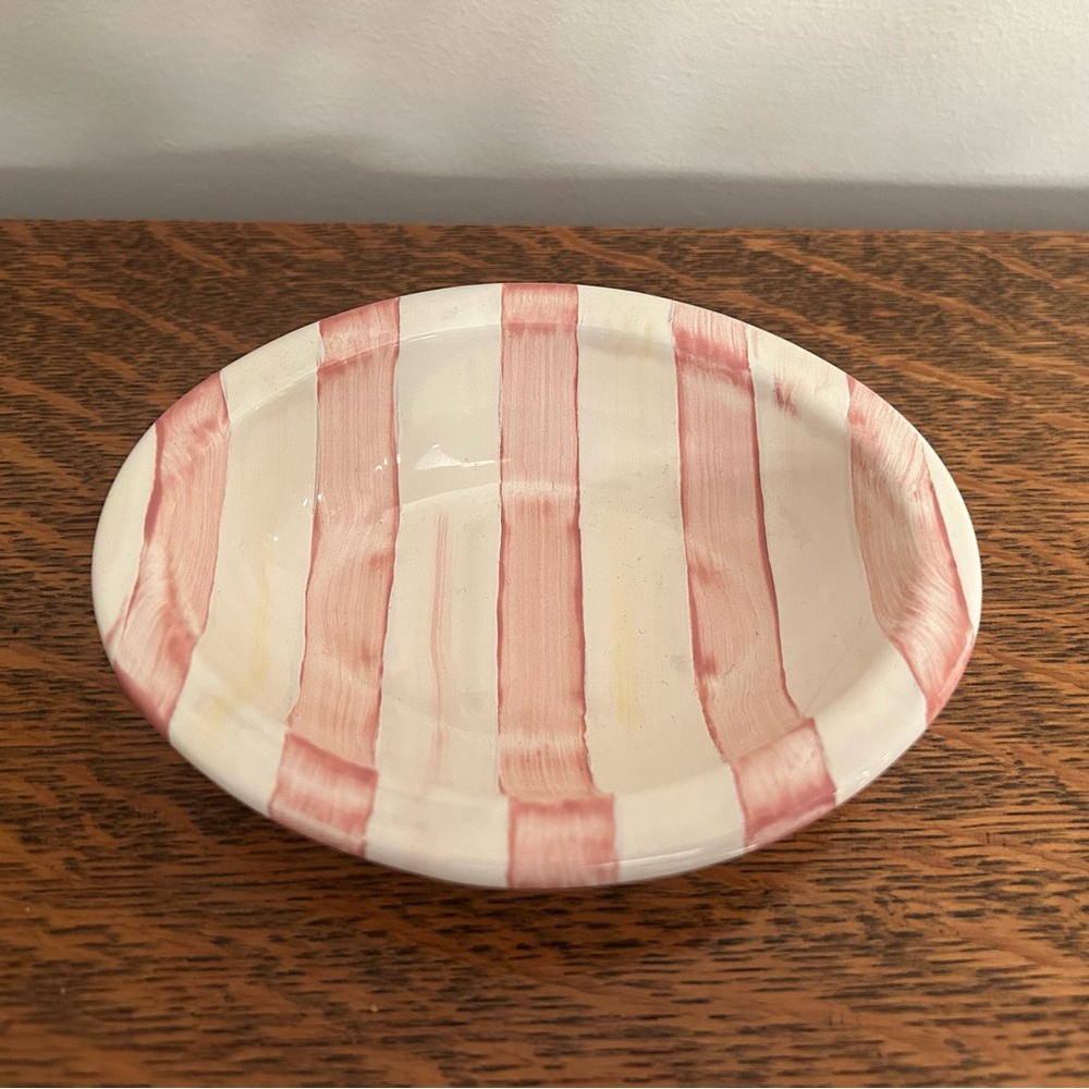 MacKenzie Childs bathing hut vintage discontinued pink & white stripe soap dish
